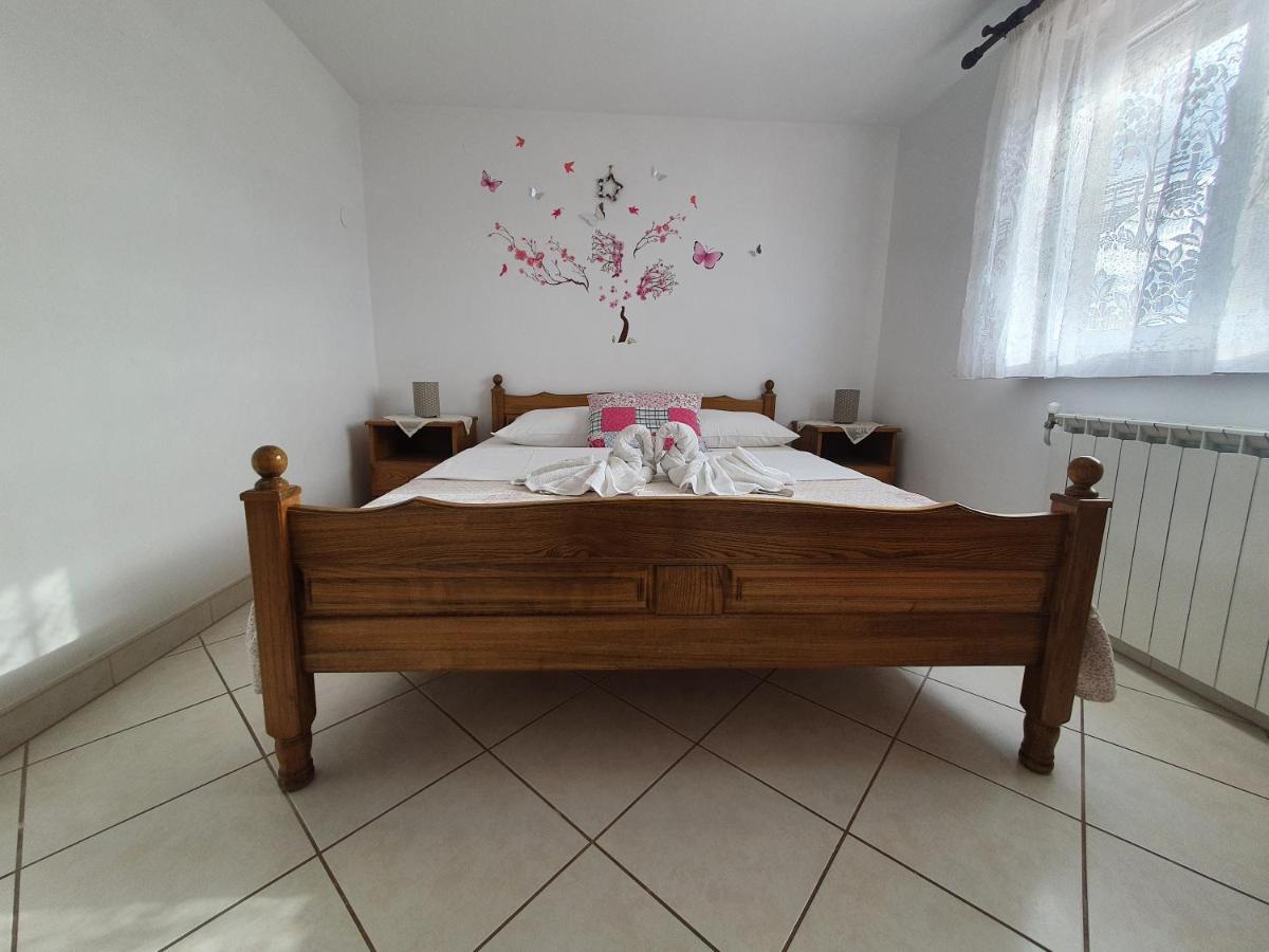 Apartments & Rooms Krk Krk Island Extérieur photo