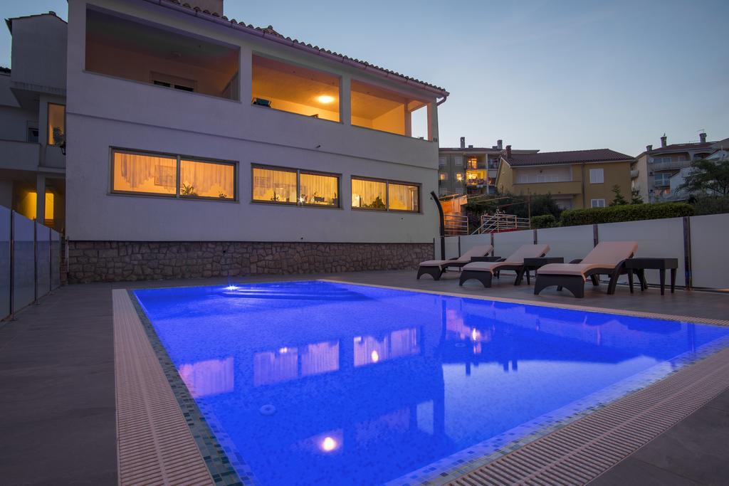 Apartments & Rooms Krk Krk Island Extérieur photo